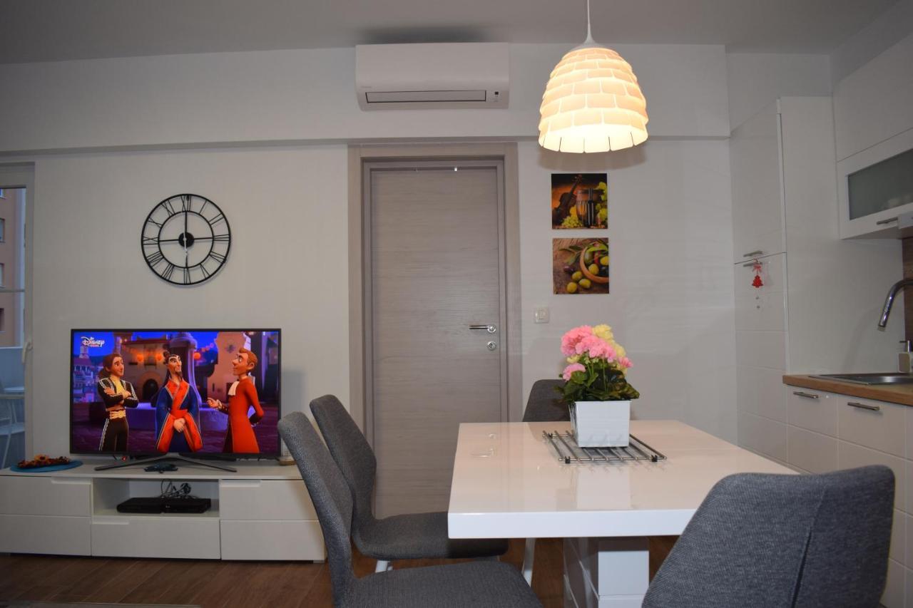 Apartment Trixi Pula Extérieur photo