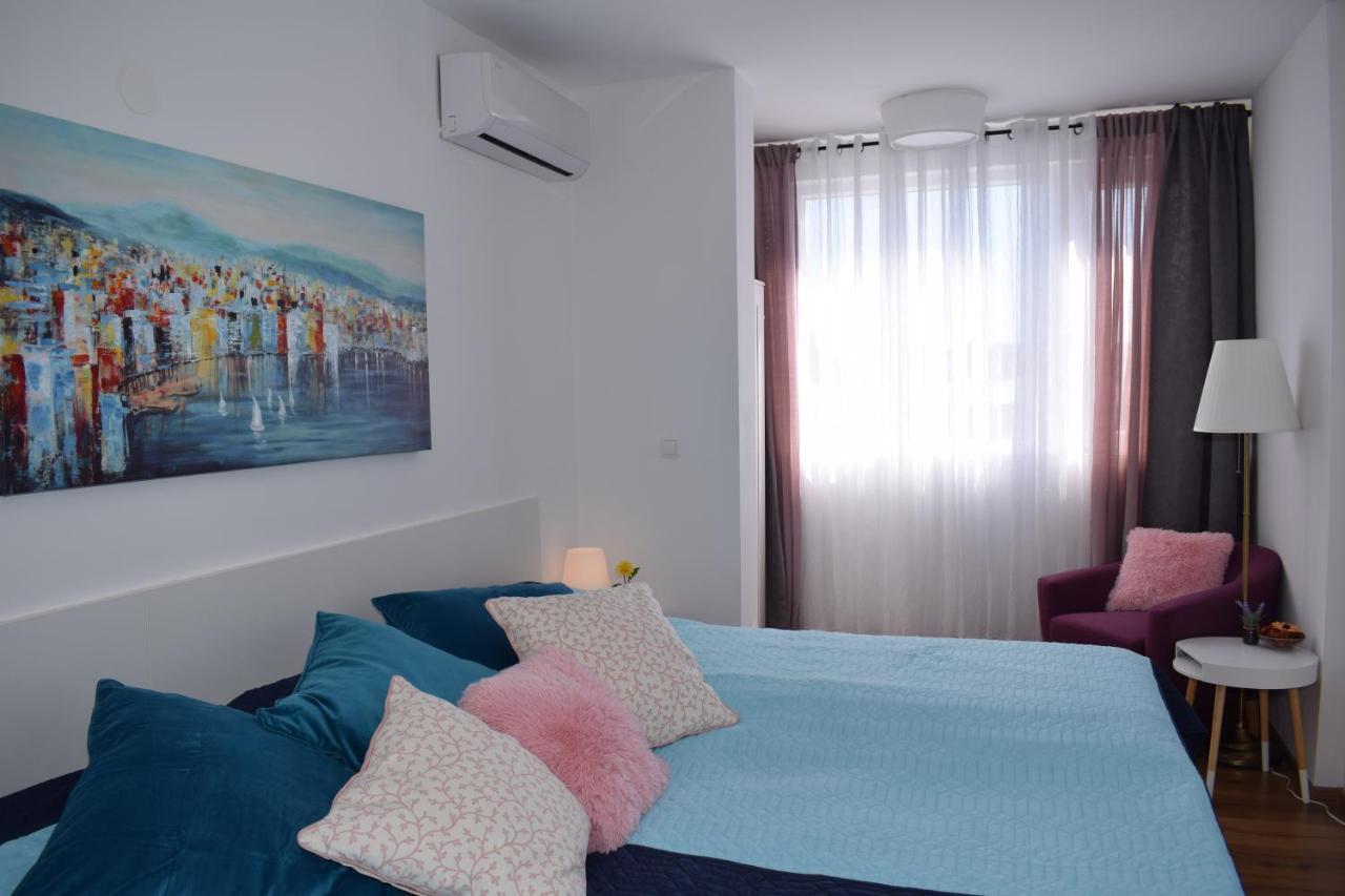 Apartment Trixi Pula Extérieur photo